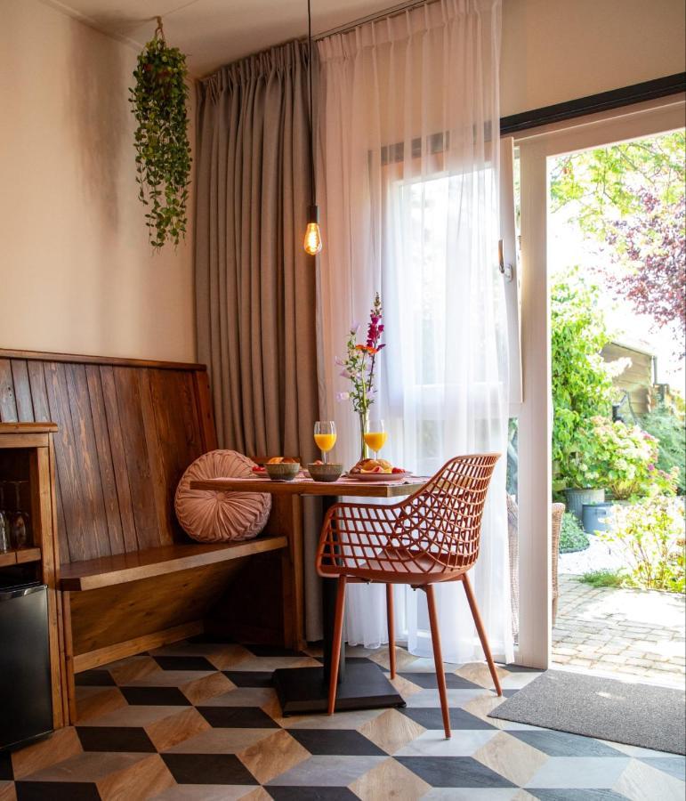 B&B Joli Met Prive Wellness Вемельдінге Екстер'єр фото